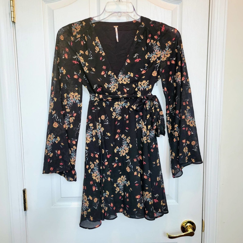 Free People Dress floral mini.  Size XS